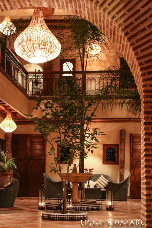 Tigmi Nomade Bed & Breakfast Tahanaout Bagian luar foto