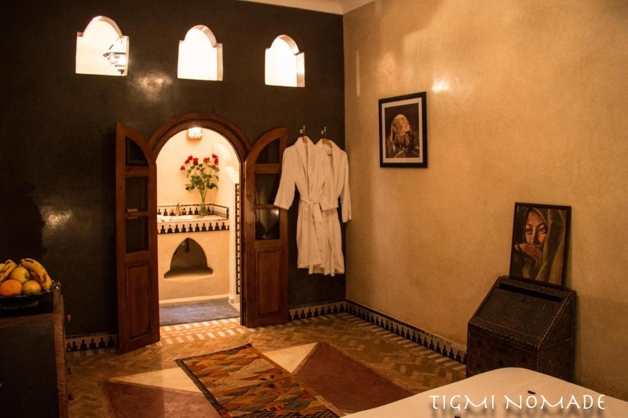 Tigmi Nomade Bed & Breakfast Tahanaout Bagian luar foto